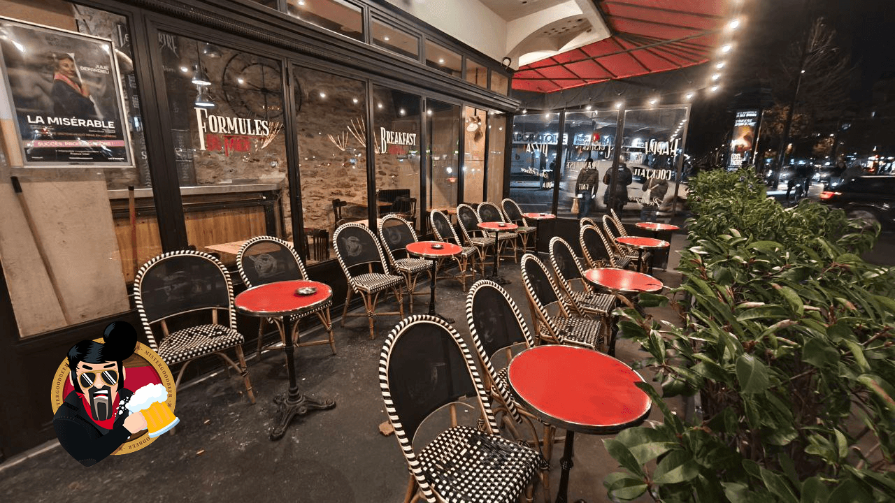 01017052d7d16ac29264f04c75b8635e_cafeporte_montmartre_terrasse8.png