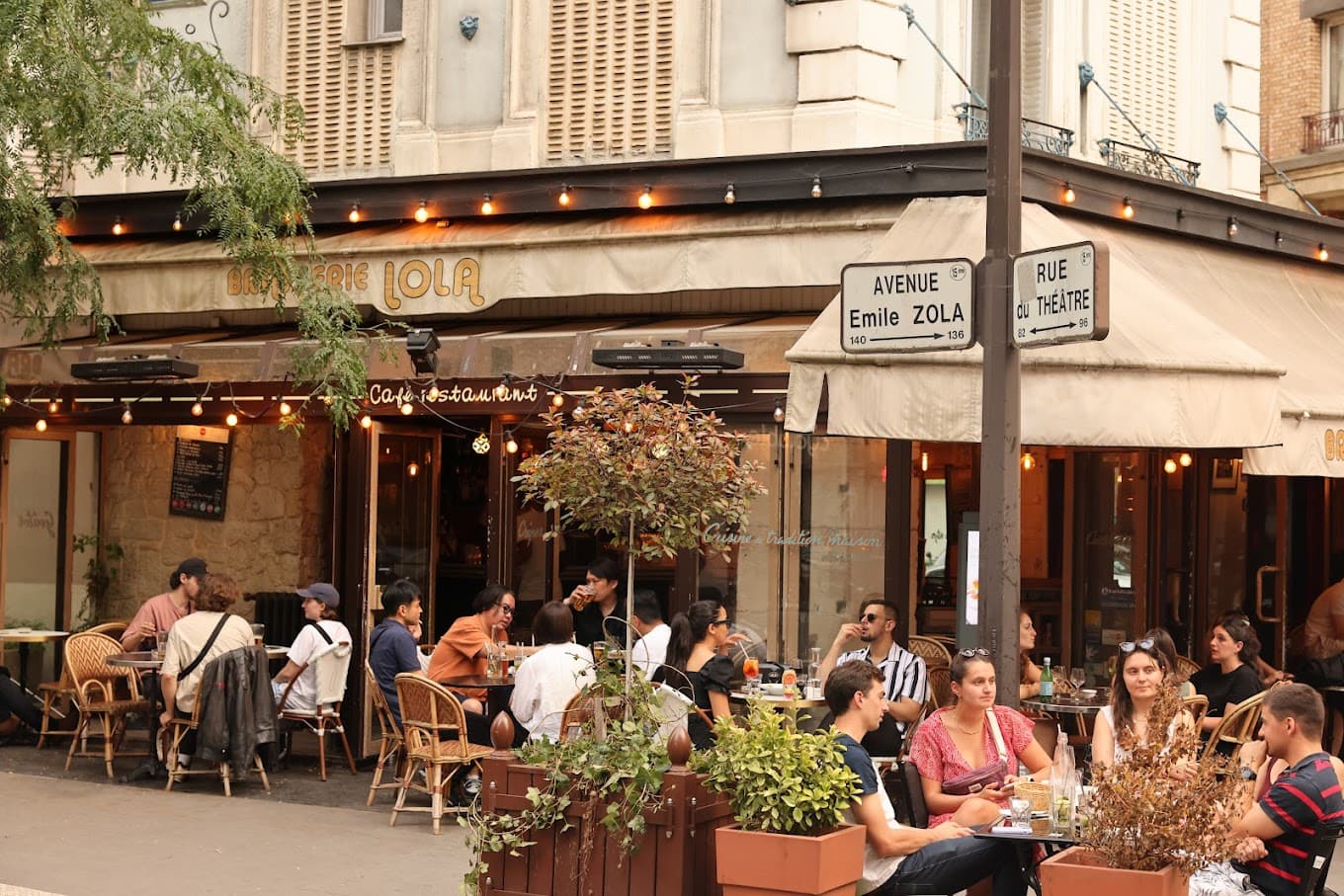 Brasserie Lola