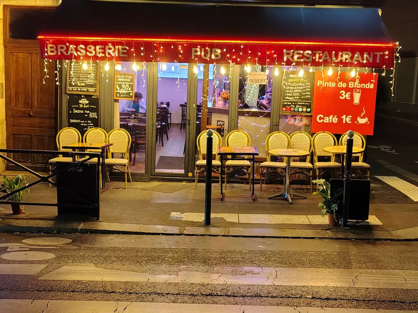 Café De l'Europe - The Feel